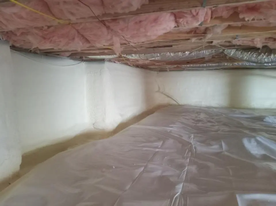 Crawl space encapsulation with closed-cell spray foam for Roof Waterproofing in Humboldt